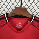 Kit Infantil Manchester United 25/26 –  Vermelho