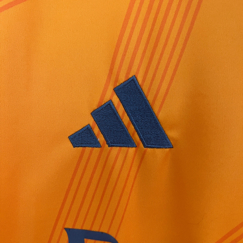 Camisa Real Madrid  24/25 Torcedor Adidas Masculina- Laranja