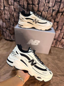 Tênis New Balance 1000 Branco com preto - Masculino