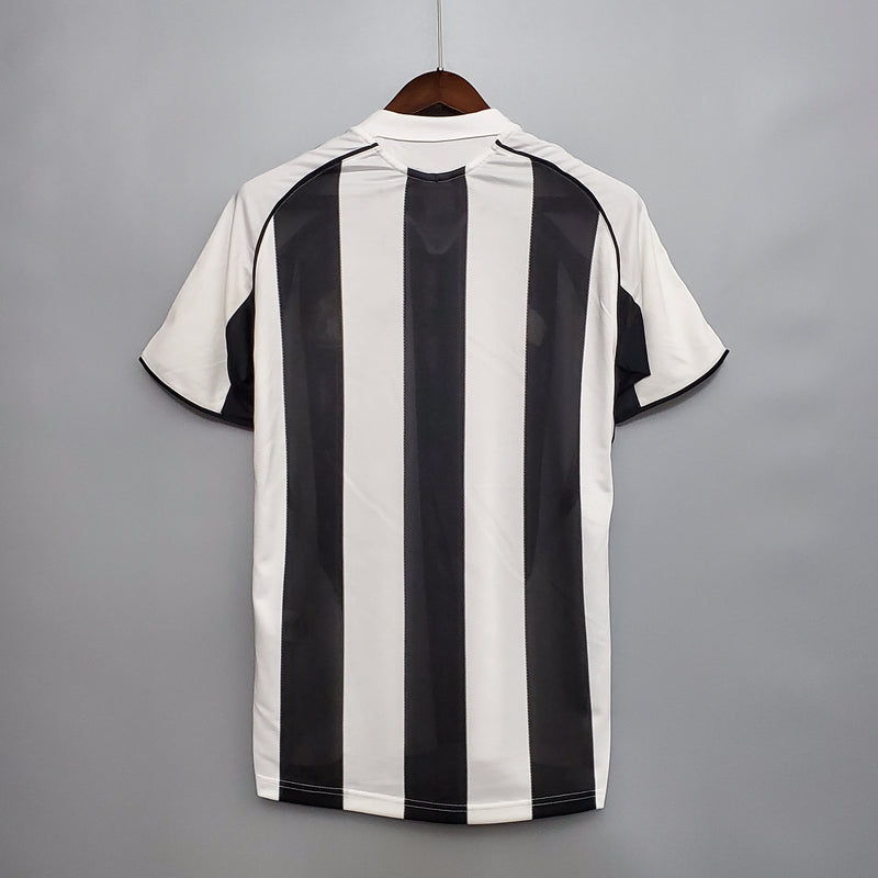 Camisa  Retro 05-06 Newcastle United - Torcedor Masculina