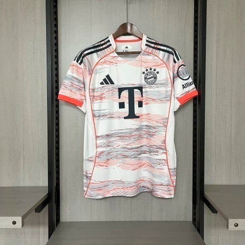 Camisa reserva do Bayern de Munique 25/26 II - Versão Torcedor (Pronta Entrega)